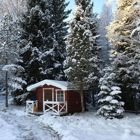 Near Kapellskaer Port - A Cosy Cottage In Norrtaelje Kültér fotó